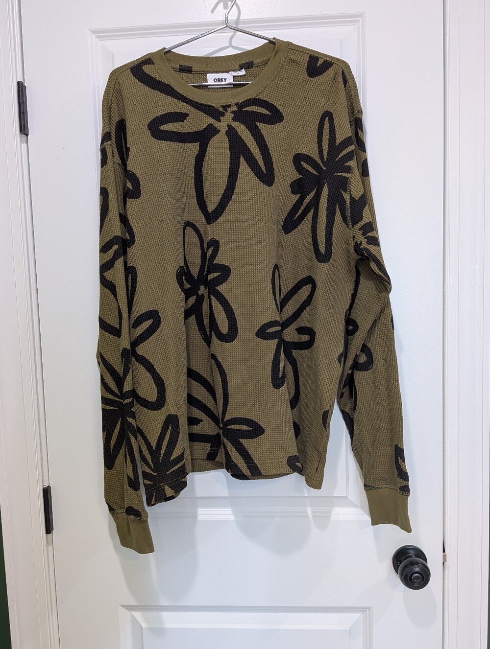 XL Obey Printed Thermal